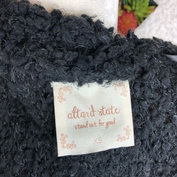 Altar’d State Black Fuzzy Vest | XS - Picture 5 of 8